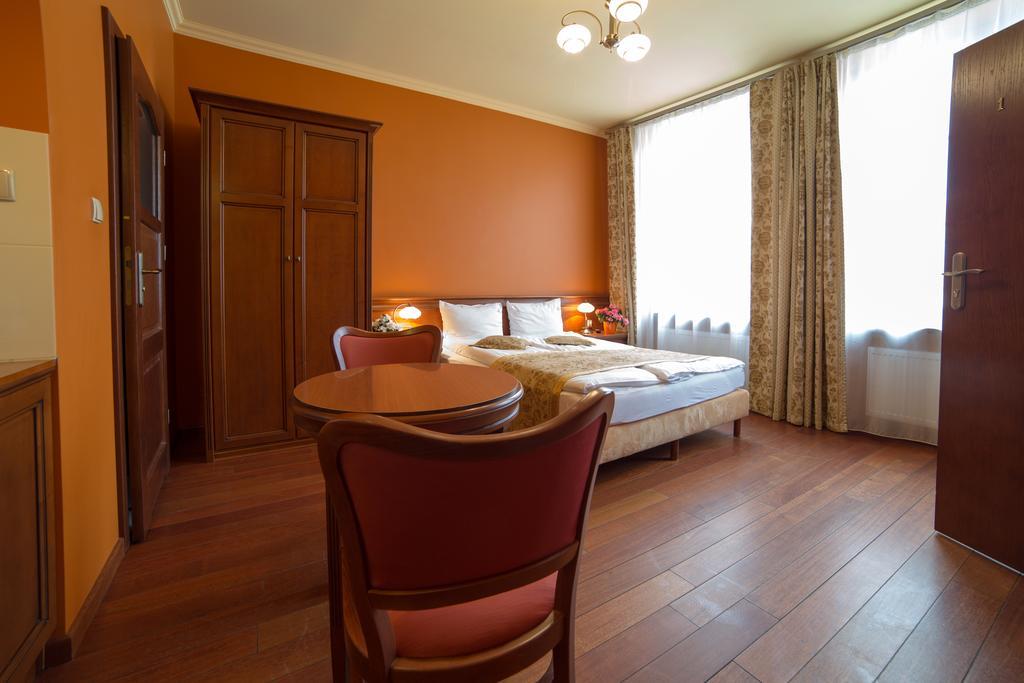 Rynek 16 Aparthotel Sandomierz Kültér fotó